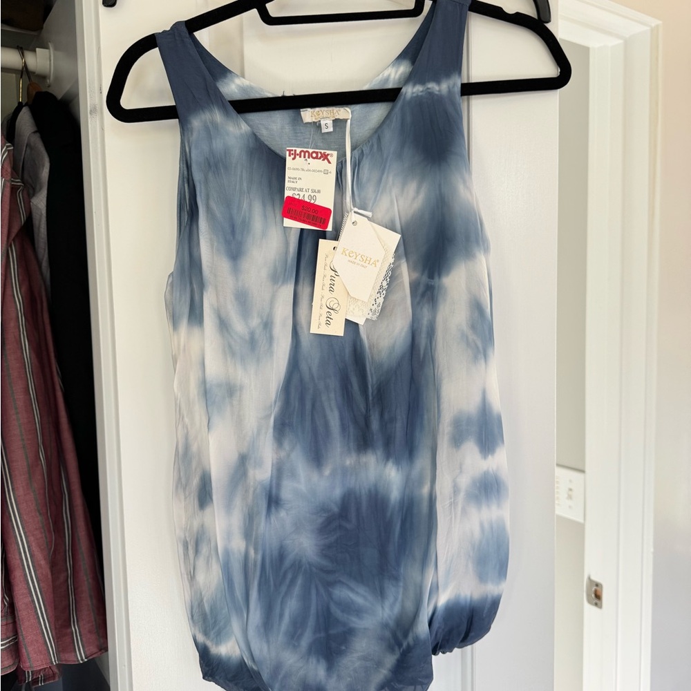 Elegant Blue and White Tie-Dye Tank Top